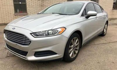 2014 Ford Fusion S