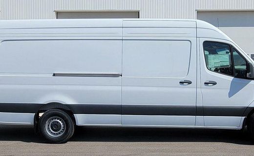 2025 Mercedes-Benz Sprinter 907