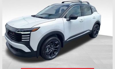 2026 Nissan Kicks MPV SR