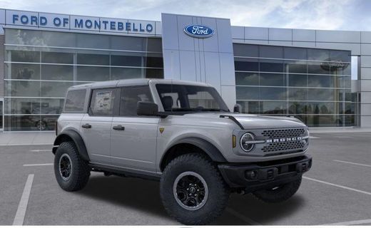 2026 Ford Bronco Badlands