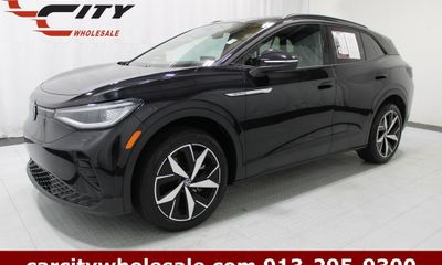 2023 Volkswagen ID 4 Pro S Plus