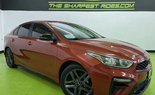 2021 Kia Forte GT Line