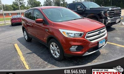 2019 Ford Escape SE