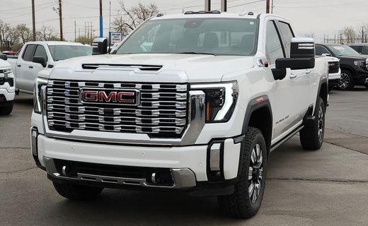 2025 GMC Sierra HD Denali
