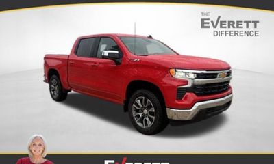 2026 Chevrolet Silverado LT