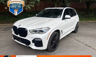 2020 BMW X5 M50i