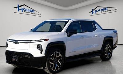 2024 Chevrolet Silverado RST