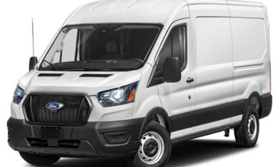 2026 Ford Transit Medium Roof