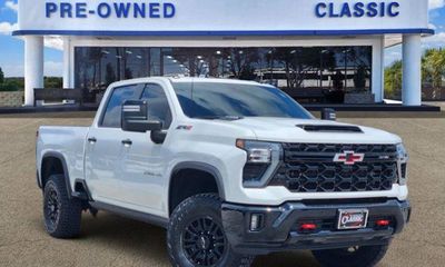 2025 Chevrolet Silverado HD ZR2