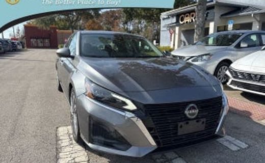 2022 Nissan Altima SV