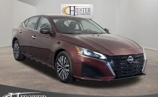 2025 Nissan Altima SV