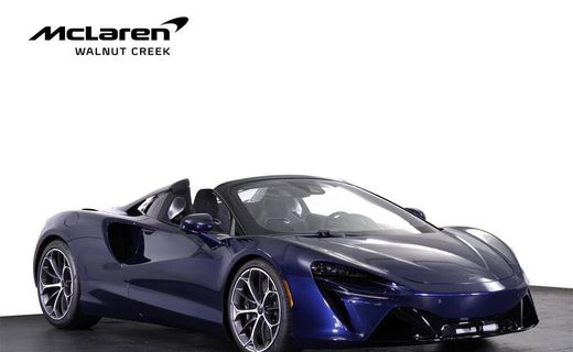 2026 McLaren Artura Spider