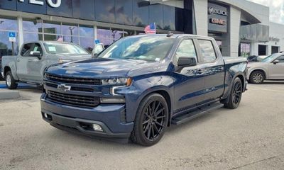 2021 Chevrolet Silverado RST