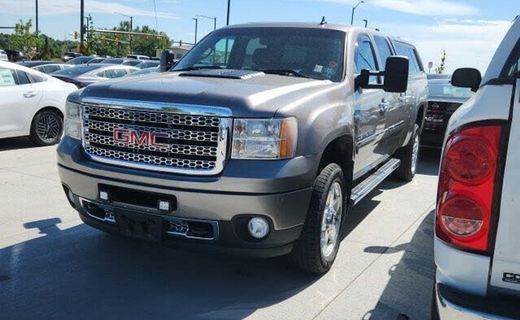 2012 GMC Sierra Denali