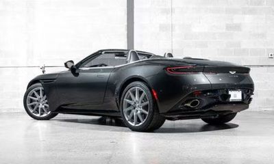 2019 Aston Martin DB11 V8 Volante Convertible