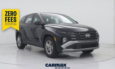 2025 Hyundai Tucson SE