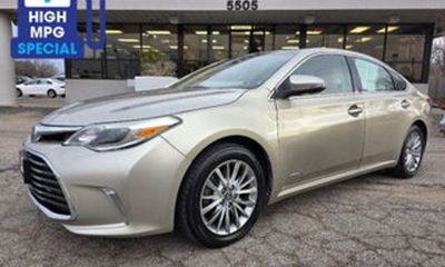 2019 Toyota Avalon Hybrid XLE XSE