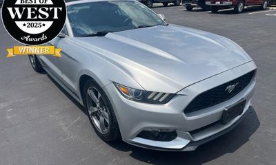 2015 Ford Mustang V6 Convertible