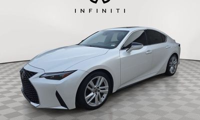 2024 Lexus IS 300 Comfort