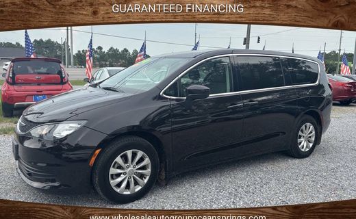 2017 Chrysler Pacifica Touring