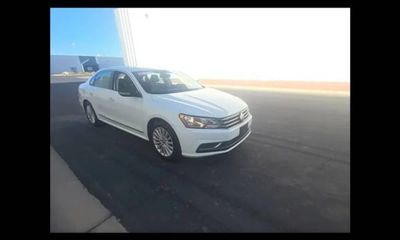 2016 Volkswagen Passat 1 8T SE