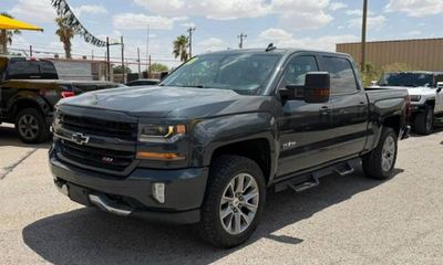 2017 Chevrolet Silverado LT