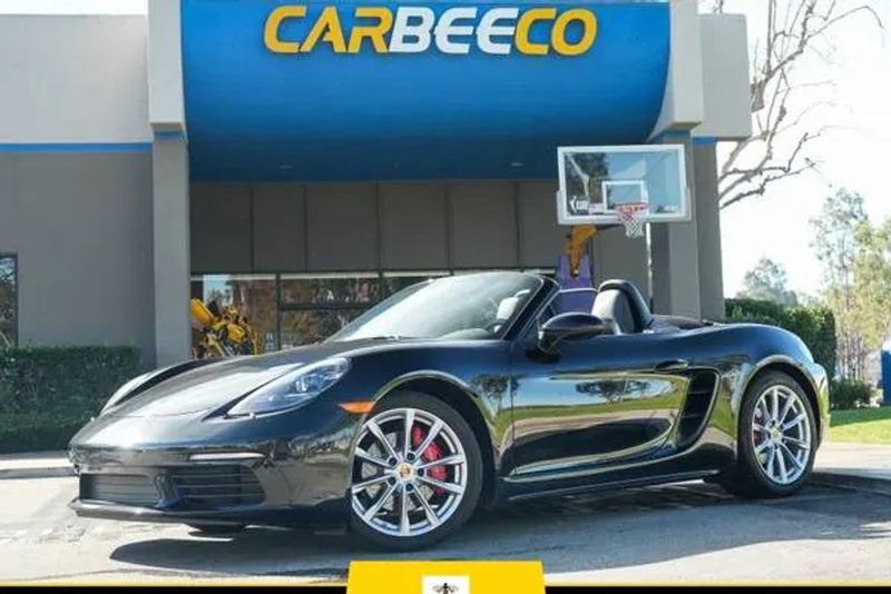 2022 Porsche 718 Boxster — a typically priced live listing