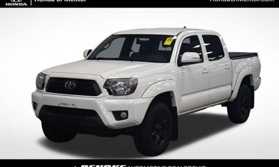 2015 Toyota Tacoma Delux Grade