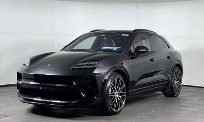 2026 Porsche Macan