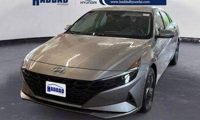 2023 Hyundai Elantra Blue
