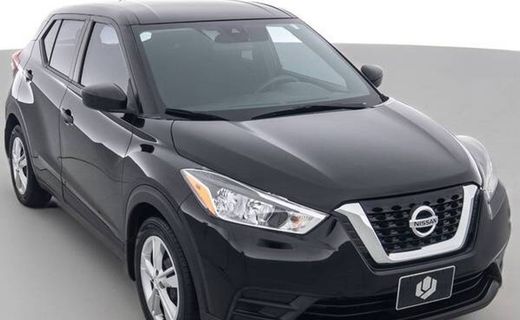 2020 Nissan Kicks S