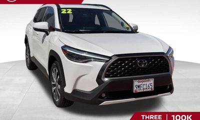 2022 Toyota Corolla Cross XLE