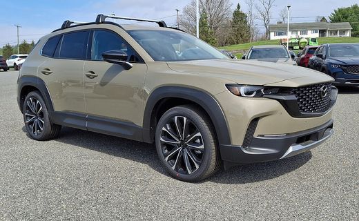2026 Mazda CX-50 Premium Plus