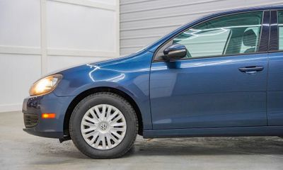 2013 Volkswagen Golf 25L Pzev