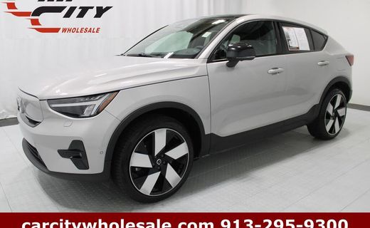 2023 Volvo C40 Ultimate Dark