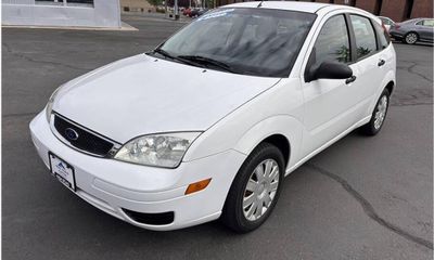 2005 Ford Focus ZX5