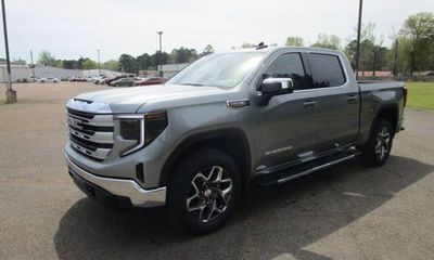 2026 GMC Sierra SLE