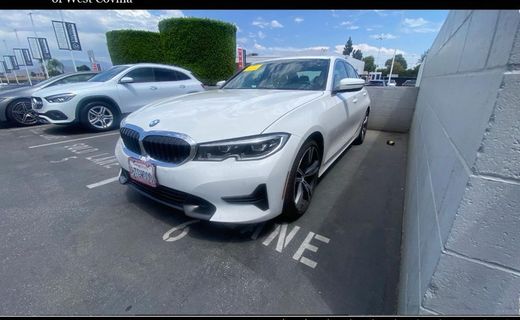 2021 BMW 330i