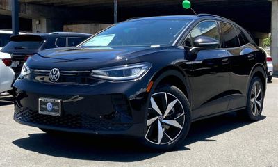 2023 Volkswagen ID 4 S