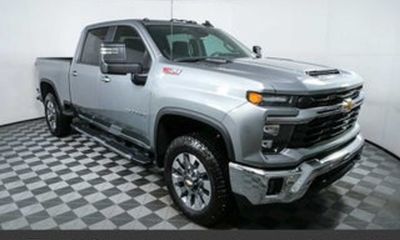 2026 Chevrolet Silverado HD Custom