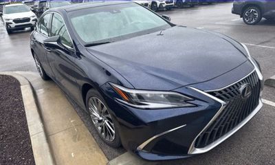 2025 Lexus ES 350 Ultra Luxury