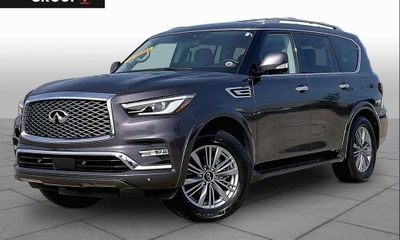 2023 Infiniti QX80 Base