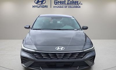 2026 Hyundai Elantra SEL Sport Premium