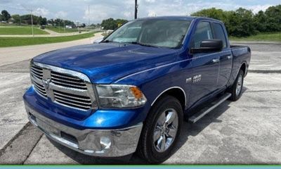 2015 Ram 1500 SLT