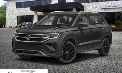 2023 Volkswagen Taos 4Motion SEL