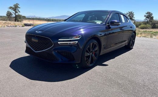 2023 Genesis G70