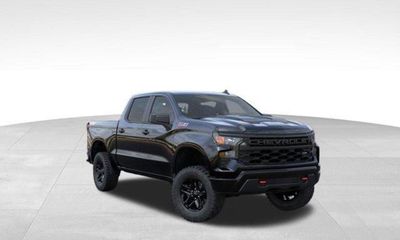 2026 Chevrolet Silverado Trail Boss Custom