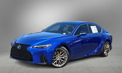 2025 Lexus IS 300 F Sport