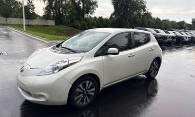 2017 Nissan Leaf S