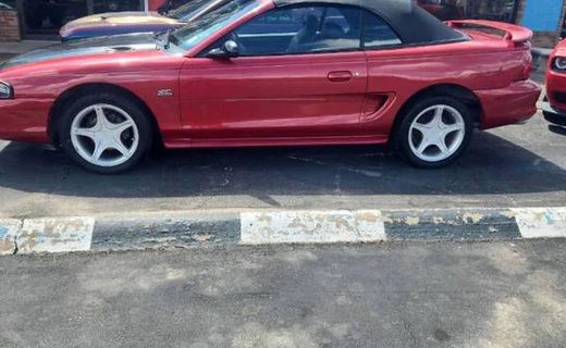 1994 Ford Mustang GT